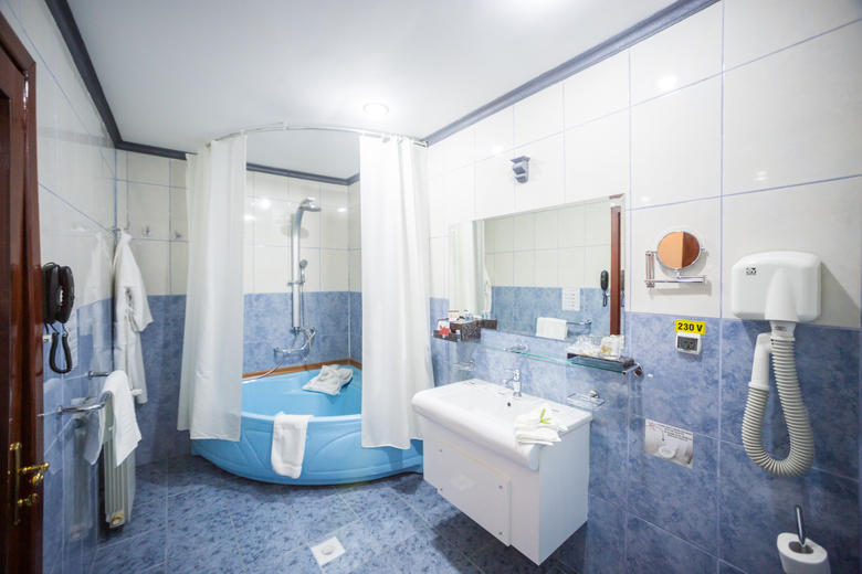 Bucharest Comfort Suites Hotel