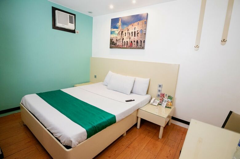 Hotel Eurotel North Edsa