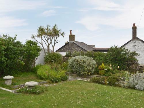 West Pentire House