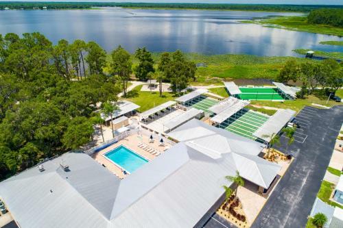 Hotel Buttonwood Bay Rv Resort