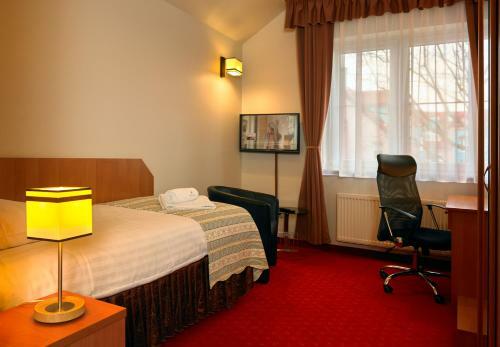 Aura Hotel