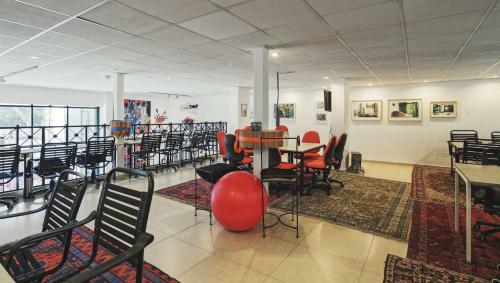 The Diaghilev - Live Art Boutique Hotel