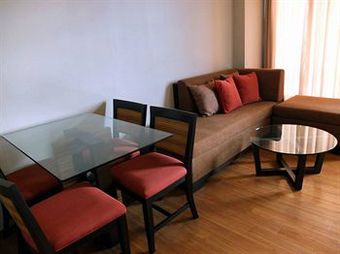 Hotel Soleste Suites