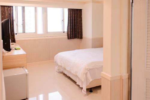 Honeydew Hotel