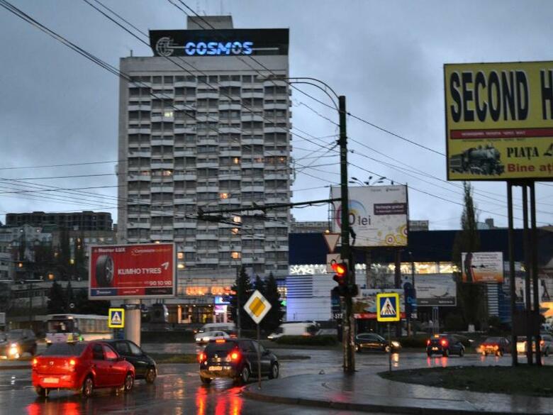 Cosmos Hotel