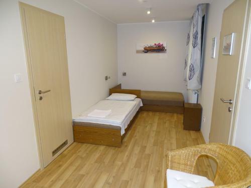 Hostal Alab�rdos Panzi� �s Apartmanh�z