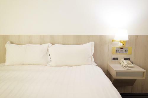 Dynasty Hotel