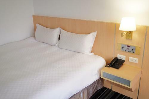Dynasty Hotel
