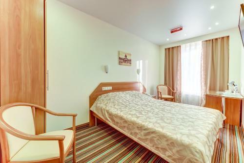 Tourist Hotel