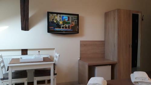 Hostal Pensiunea Casa Rusu