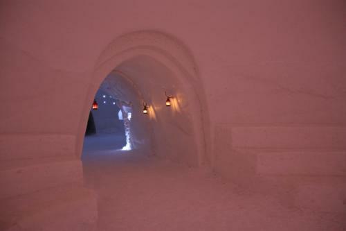 Hotel Luvattumaa - Levi Ice Gallery