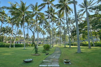 Candi Beach Villas