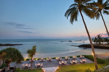 Candi Beach Villas
