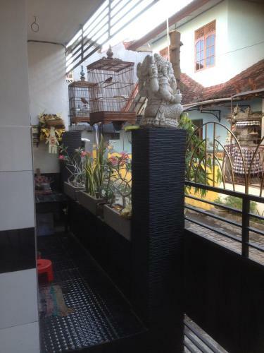Hostal AA Residence