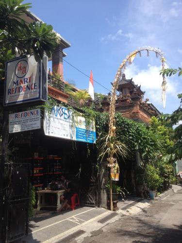 Hostal AA Residence