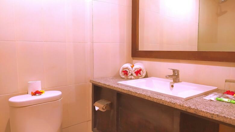Puri Saron Denpasar Hotel