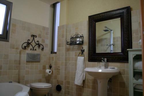 Bed & Breakfast Yehelim Boutique Hotel