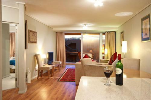 Lagoon Beach Apartment