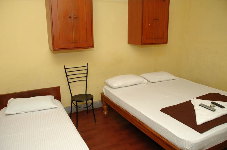 Lodge Elegant Guest House