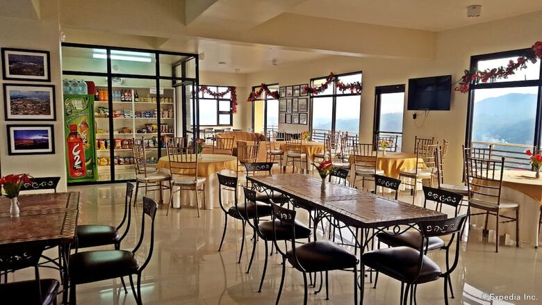 Gardenville Hotel