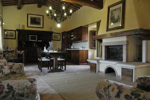 Hostal Agriturismo Il Macchione
