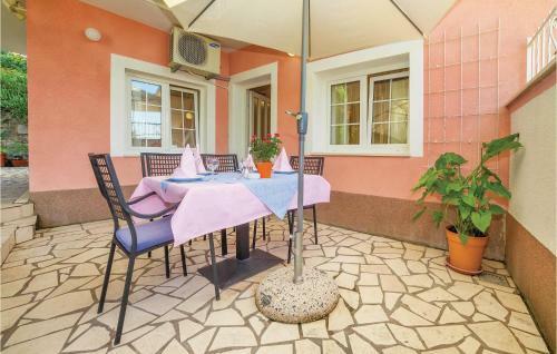 Holiday Home Omladinska K-557
