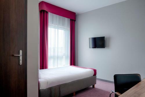 Hotel Focus Katowice Chorz�w