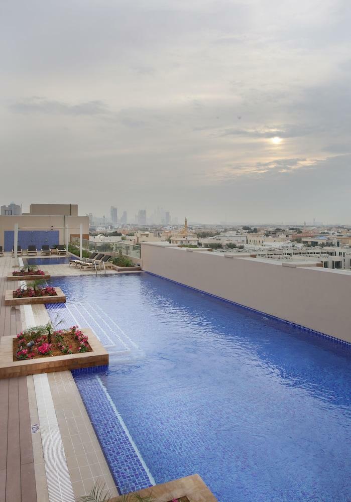 Metropolitan Hotel Dubai