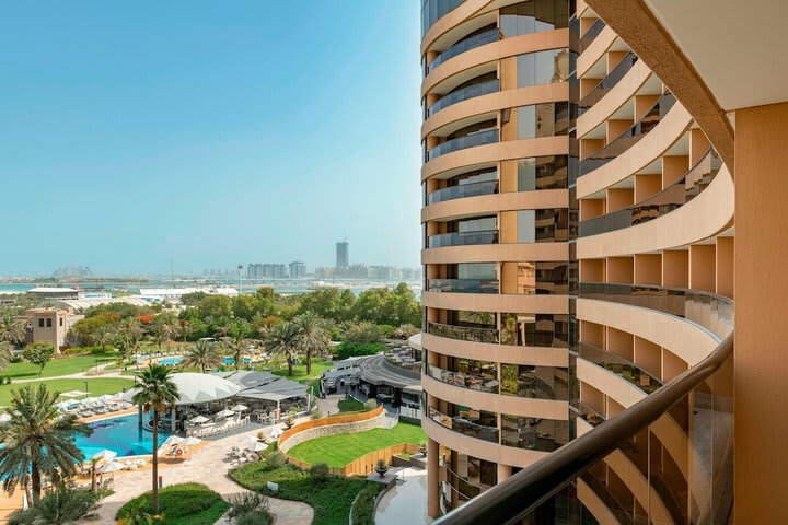 Hotel Le Royal Meridien Beach Resort And Spa