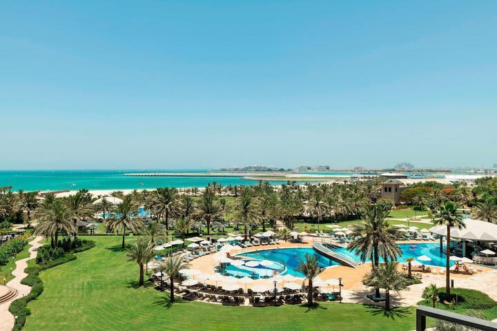 Hotel Le Royal Meridien Beach Resort And Spa