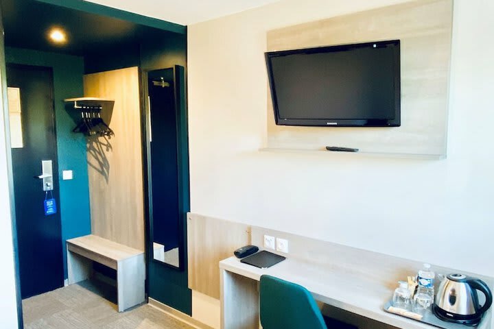 Hotel Kyriad Calais Coquelles