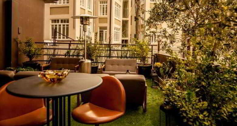 Brown Tlv Urban Hotel