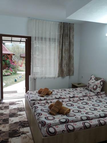 Hostal Pensiunea Covaciu
