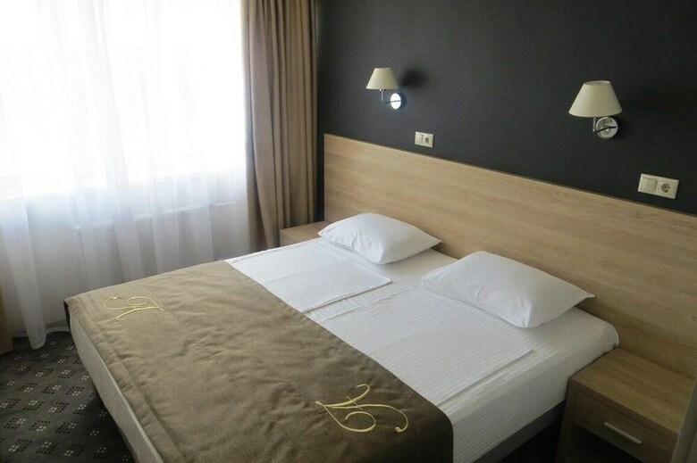 Amaks Omsk Hotel