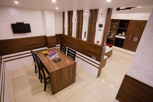 Hotel The Renai Cochin