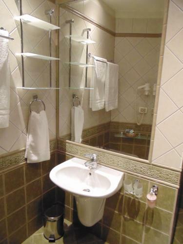 Bed & Breakfast Curtea Brasoveana