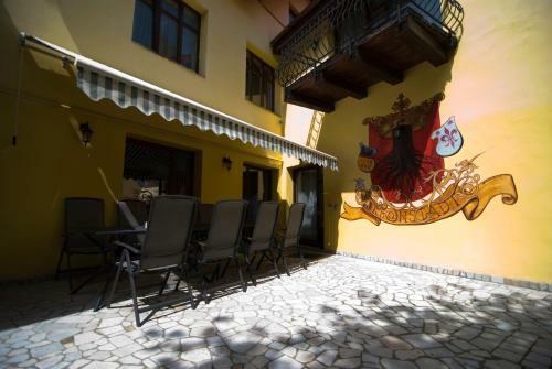 Bed & Breakfast Curtea Brasoveana