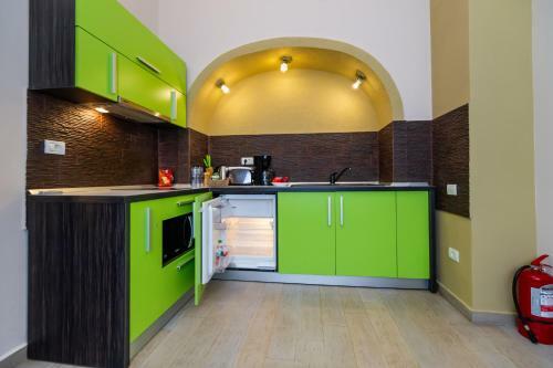 Select City Center Apartments