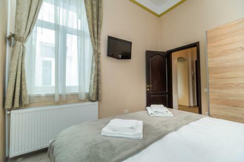 Select City Center Apartments
