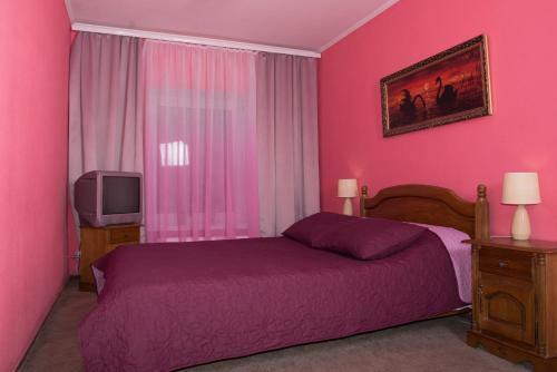 Hostal Knaus Apartments