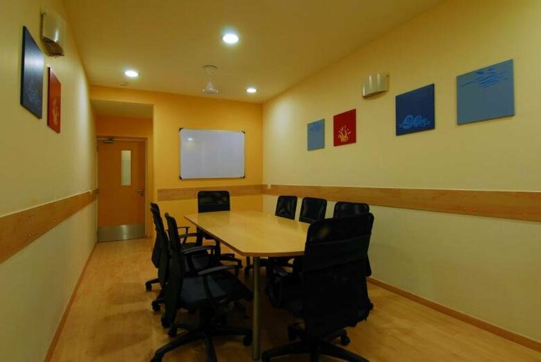 Hotel Ginger Surat