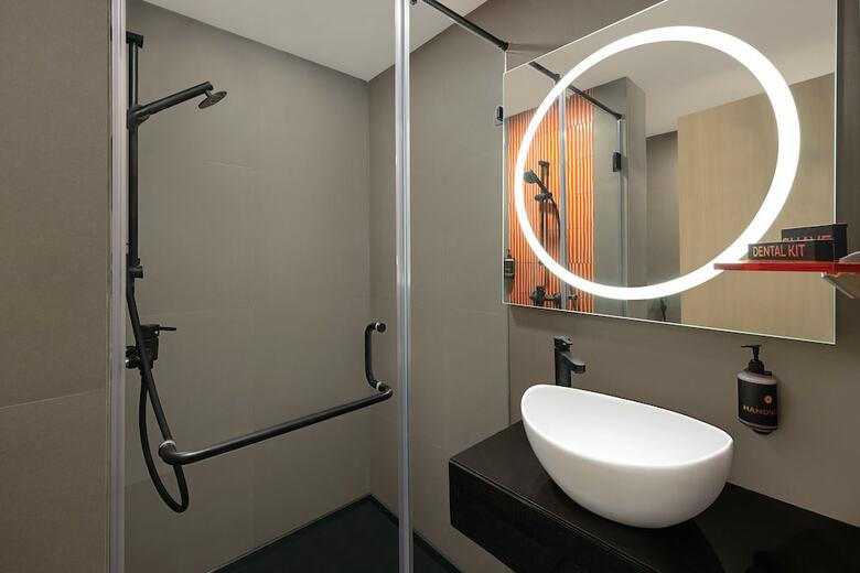 Hotel Ginger Surat