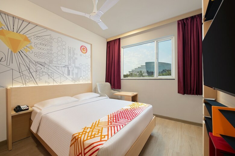 Hotel Ginger Surat