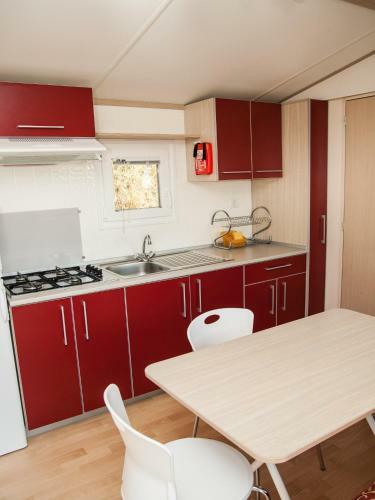 Hostal Cerquestra Camping Village