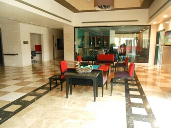 Hotel Noorya Hometel