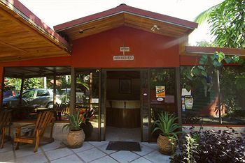 Aparthotel Condotel Las Cascadas