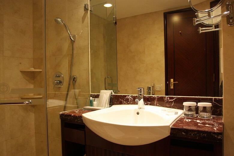 Hotel Equatorial Shanghai