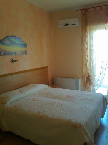 Life Hotel