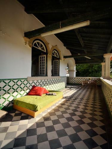 Hostal Train Spot Guesthouse