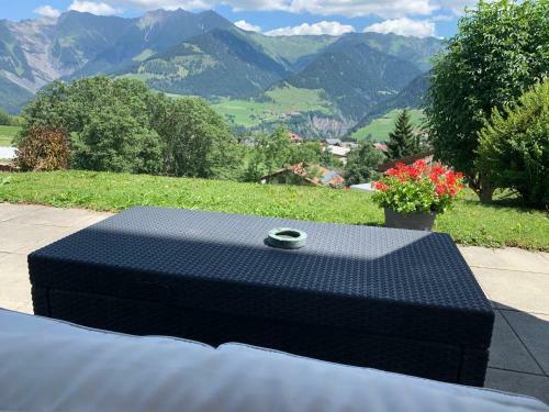 Hostal Ustria / Pensiun Trutg